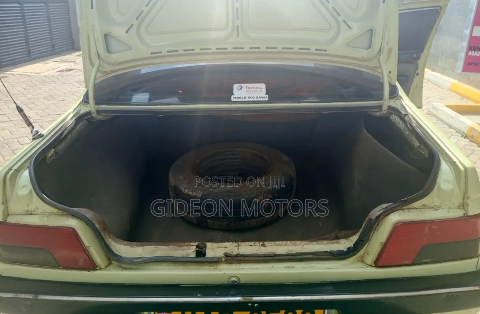 Peugeot 104 1996 Gold