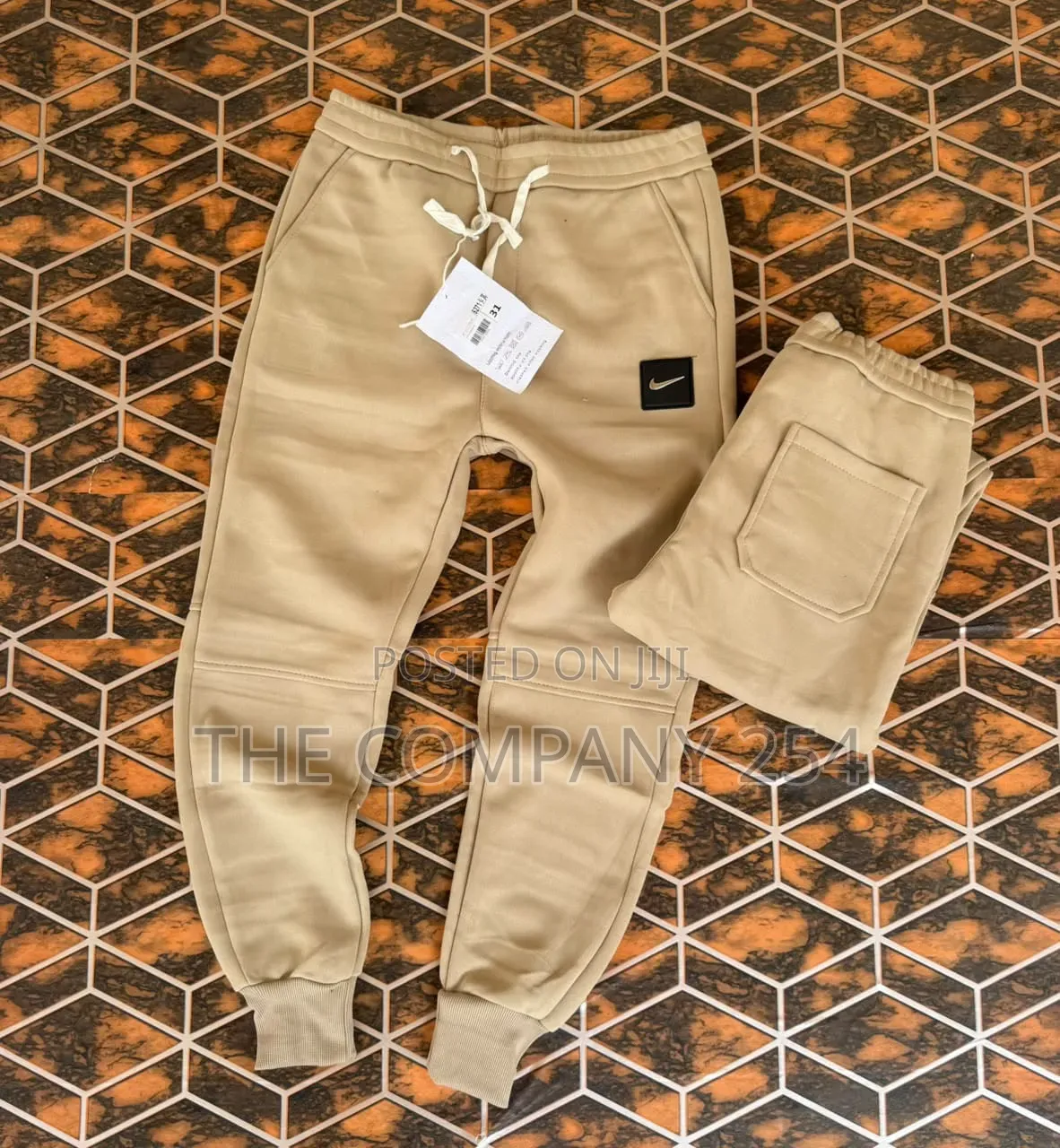 Quality Casual Designer Fitting Designer Unisex Sweatpant Available