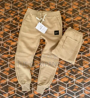 Quality Casual Designer Fitting Designer Unisex Sweatpant Available