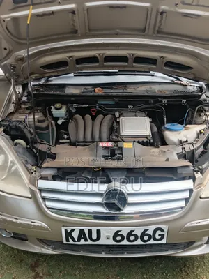 Mercedes-Benz A-Class 2009 Gold