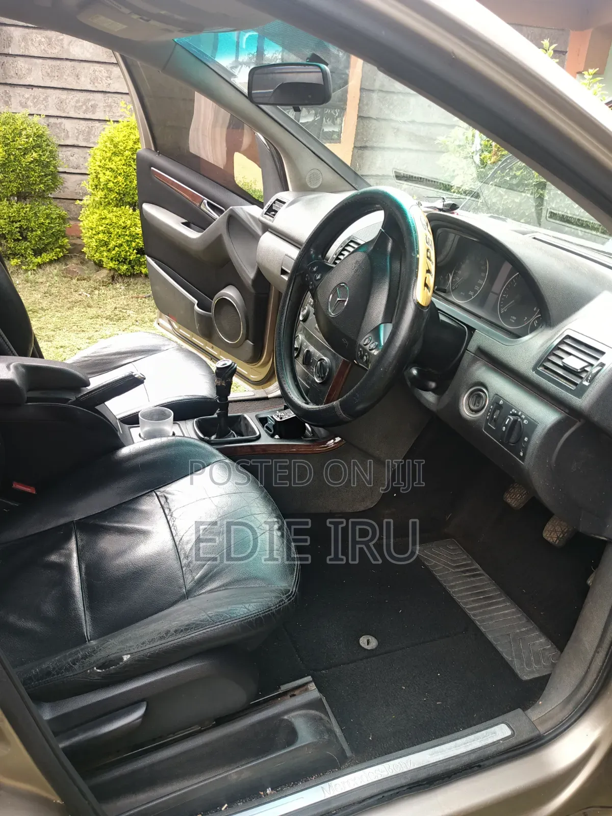 Mercedes-Benz A-Class 2009 Gold