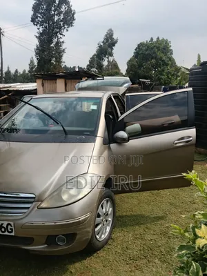 Mercedes-Benz A-Class 2009 Gold