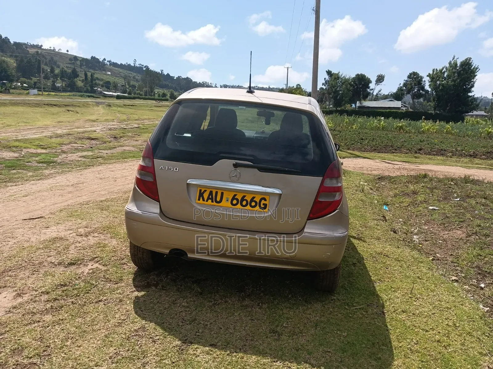 Mercedes-Benz A-Class 2009 Gold
