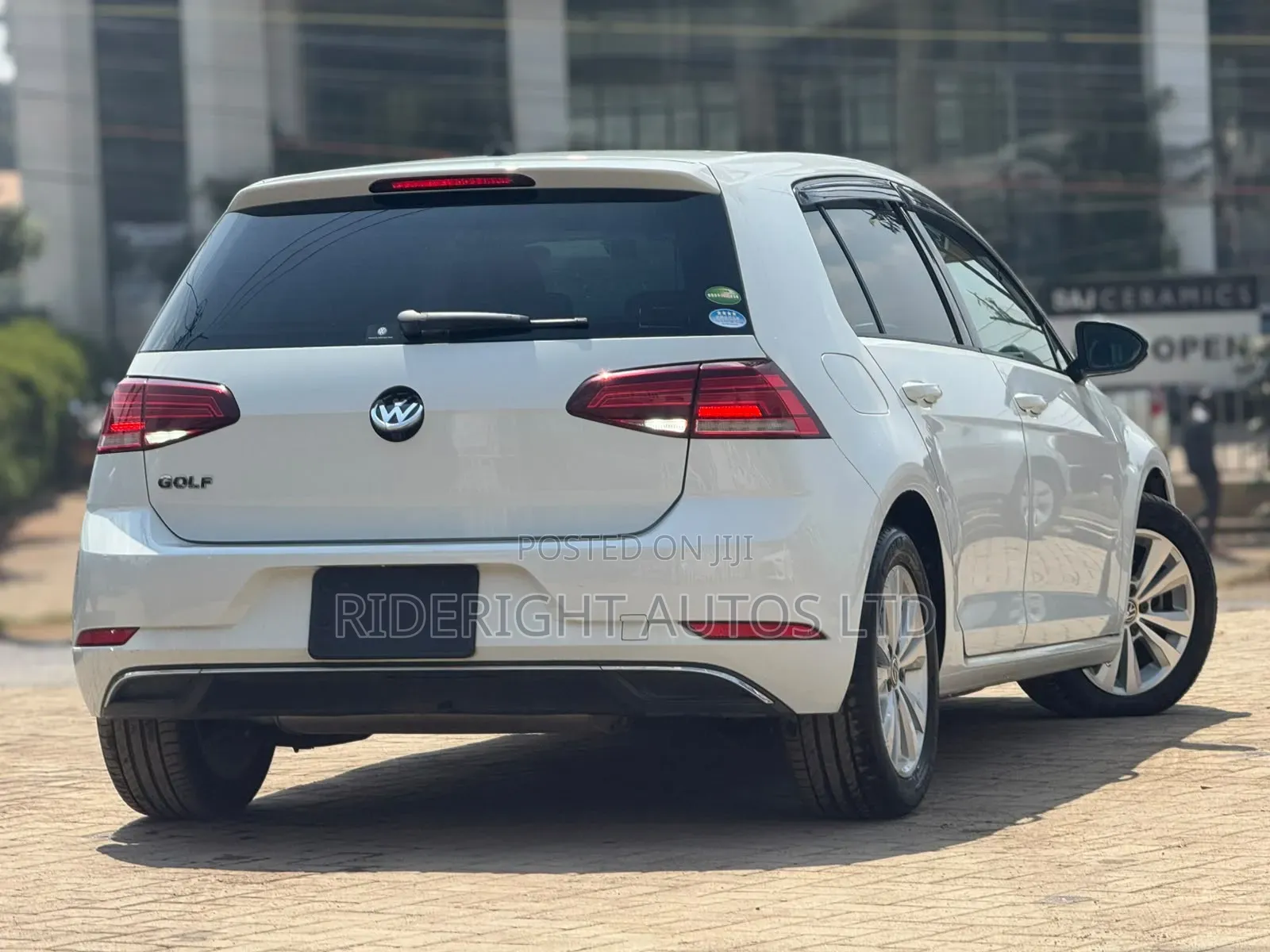Volkswagen Golf 2019 White