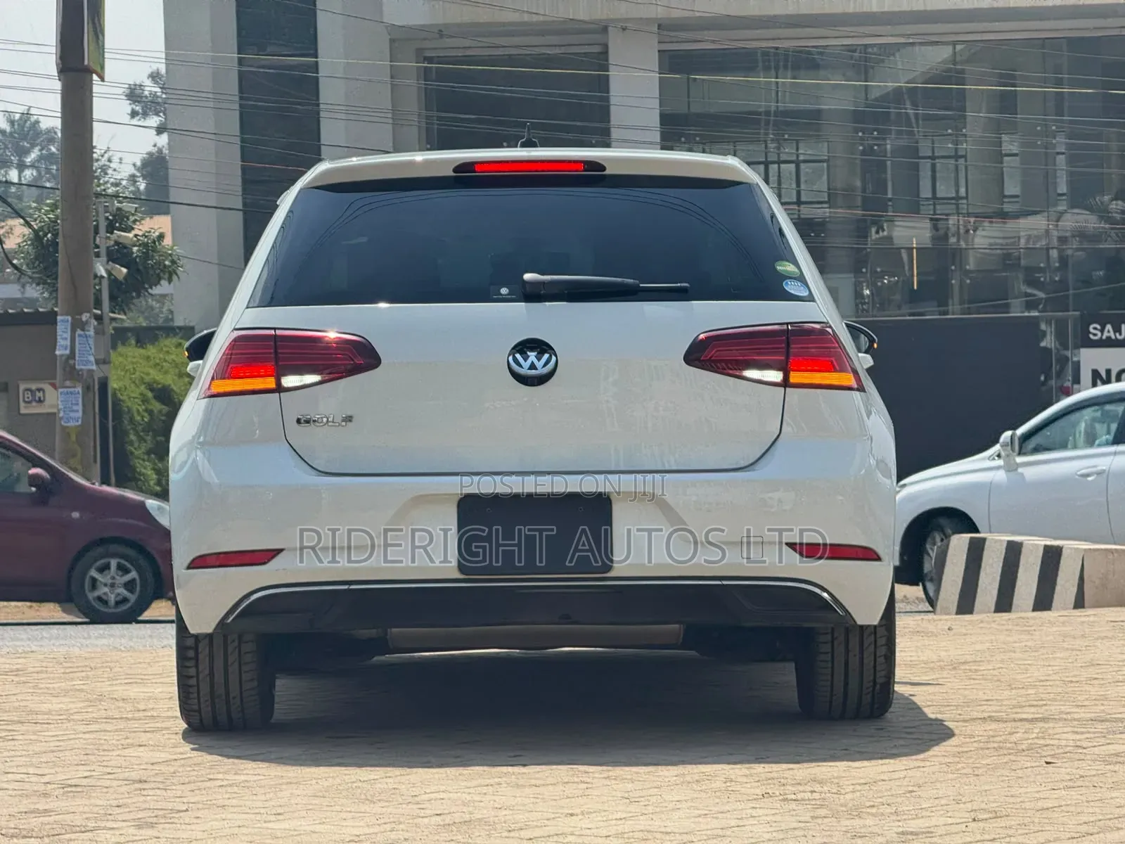 Volkswagen Golf 2019 White