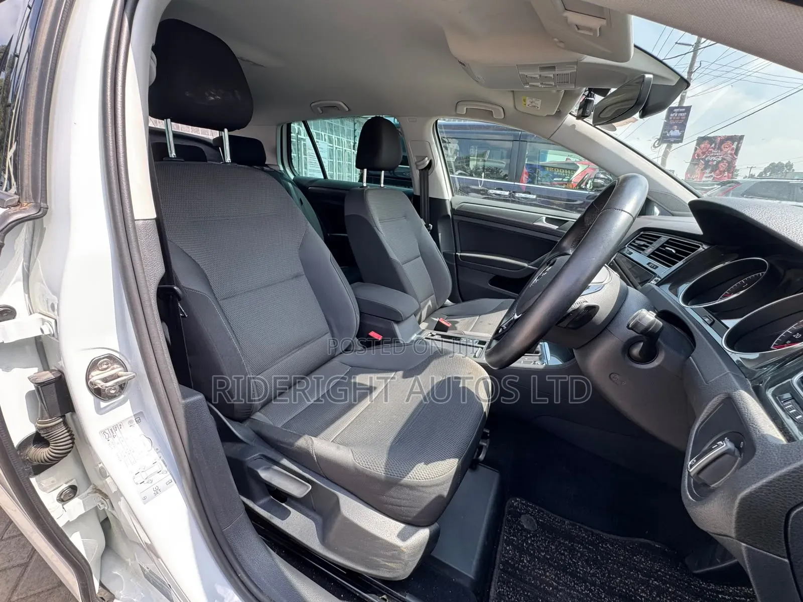 Volkswagen Golf 2019 White