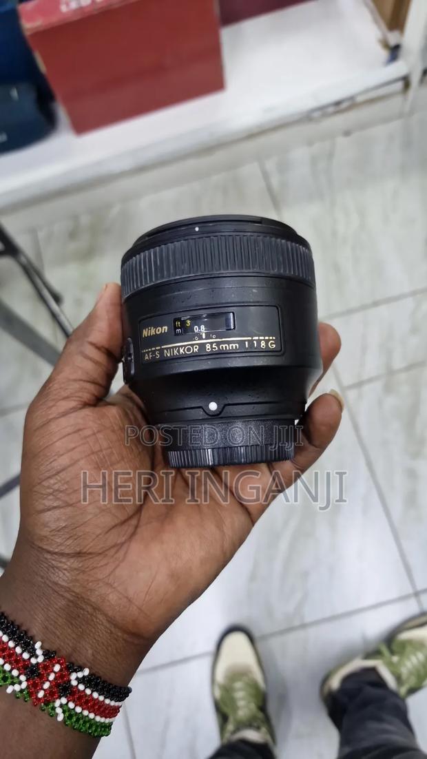 Nikon 85mm Lens Ex Uk - main view