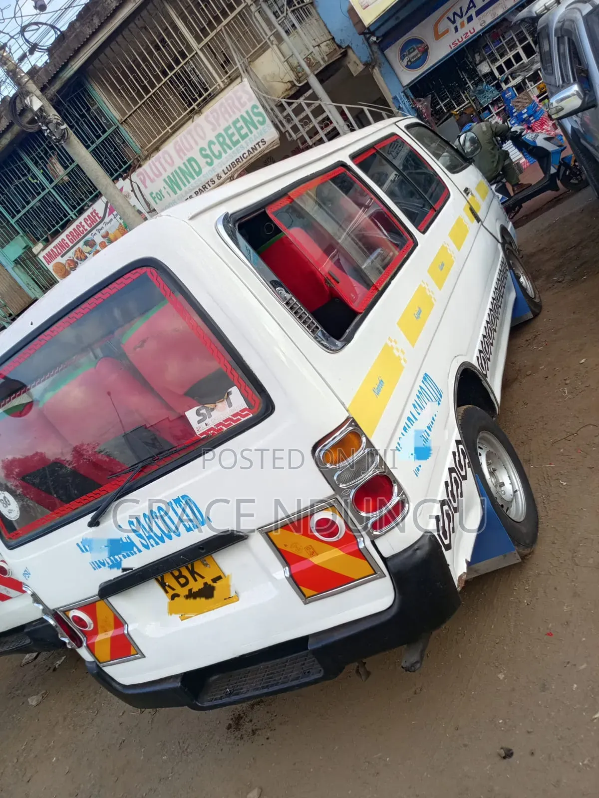 Toyota HiAce 2008 White