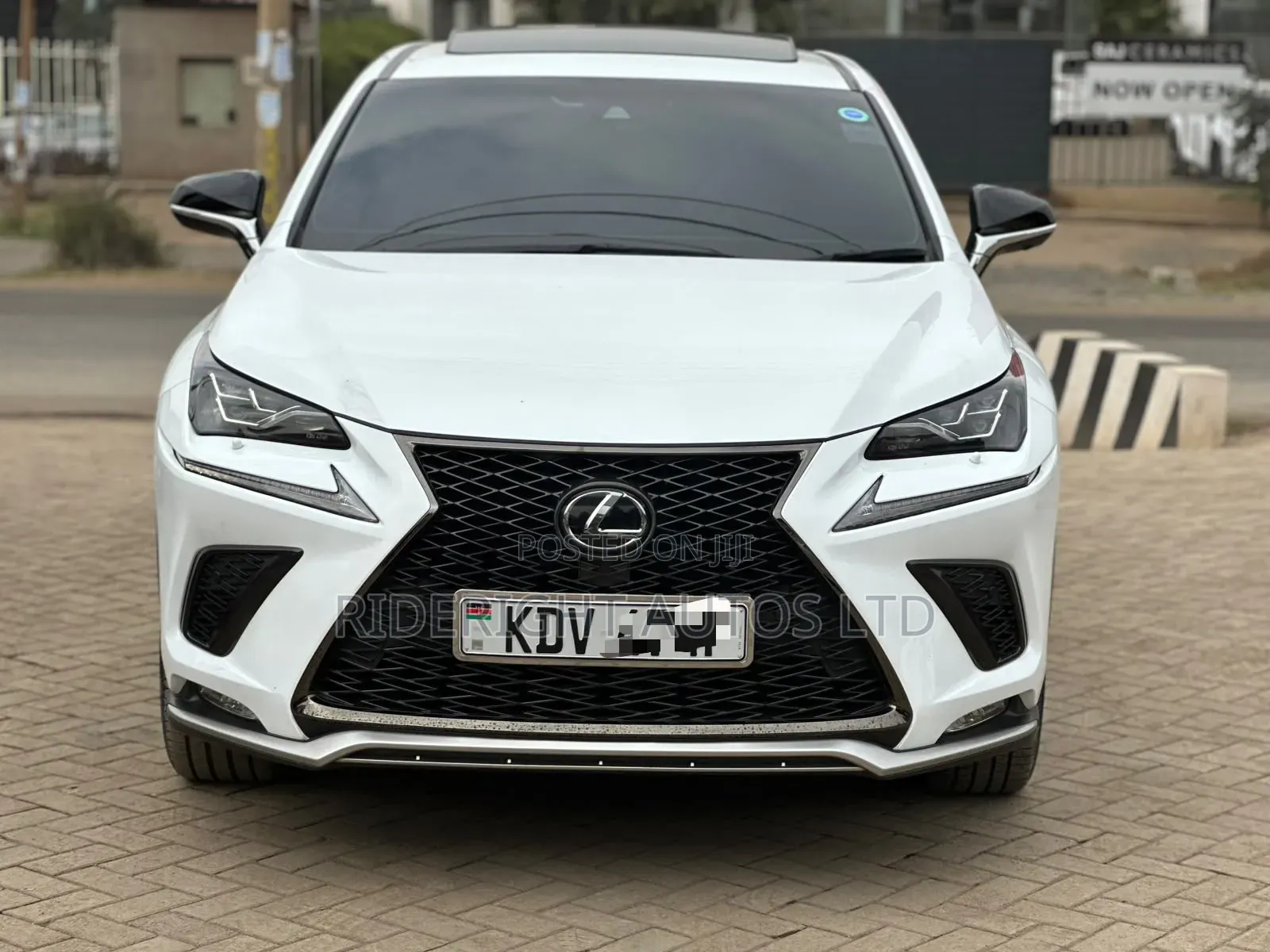 Lexus NX 2018 White