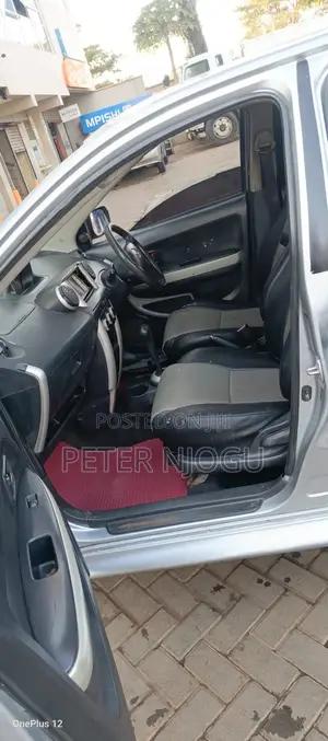 Toyota IST 2007 Silver