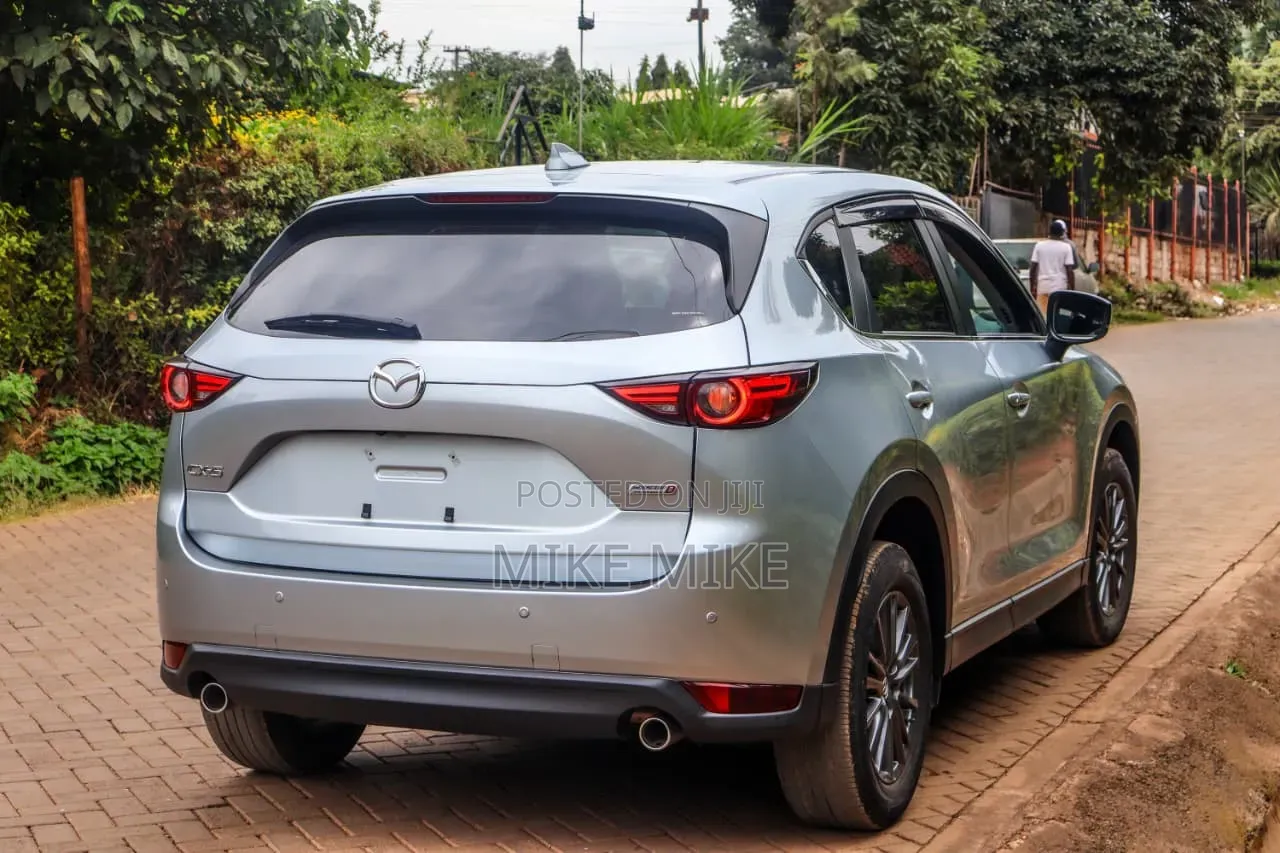 Mazda CX-5 2019 Silver