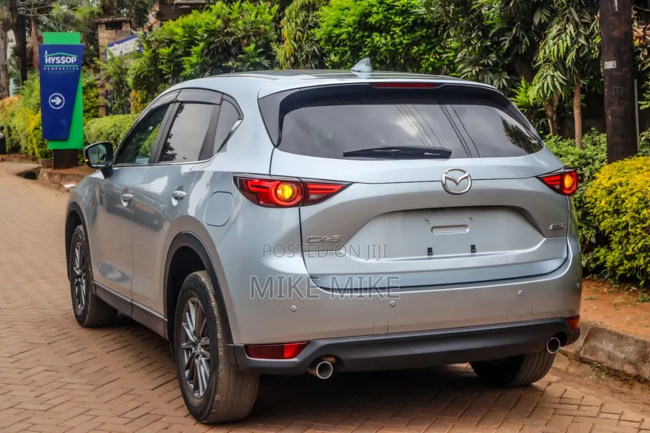 Mazda CX-5 2019 Silver