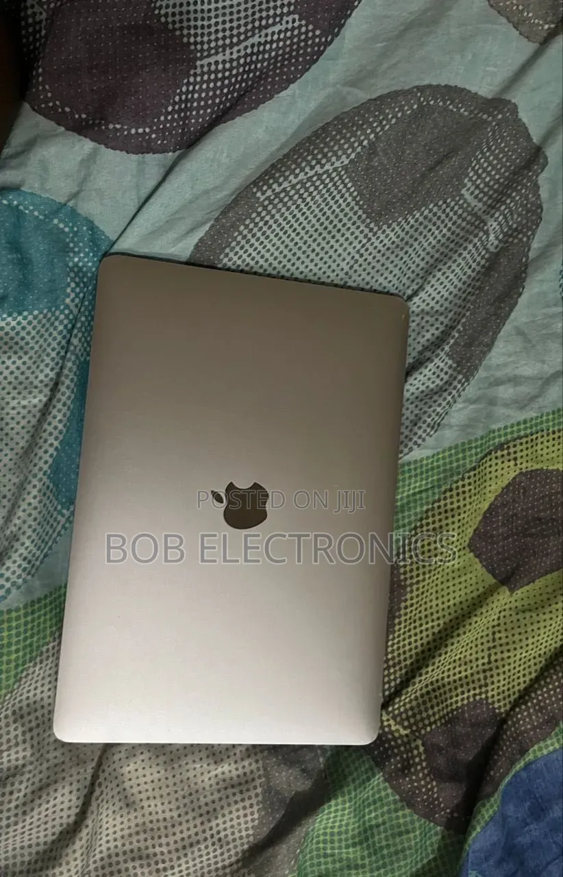 Laptop Apple MacBook Pro 2017 8GB Intel Core i5 SSD 256GB