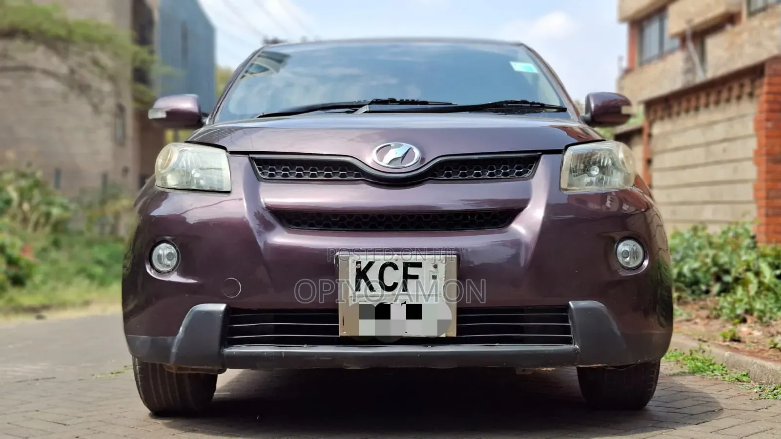 Toyota IST 2008 Purple