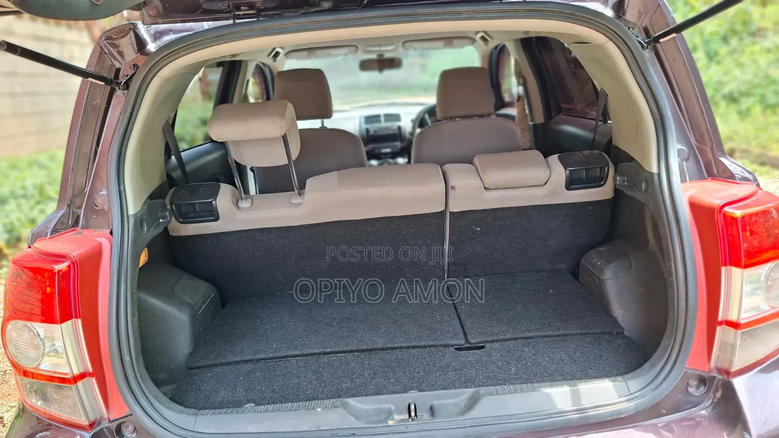 Toyota IST 2008 Purple