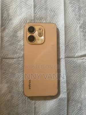 Infinix Smart 9 128 GB Gold