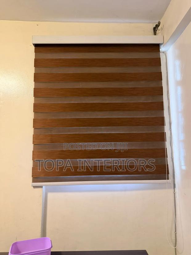 Quality Rolling Home and Office Window Blinds Installation