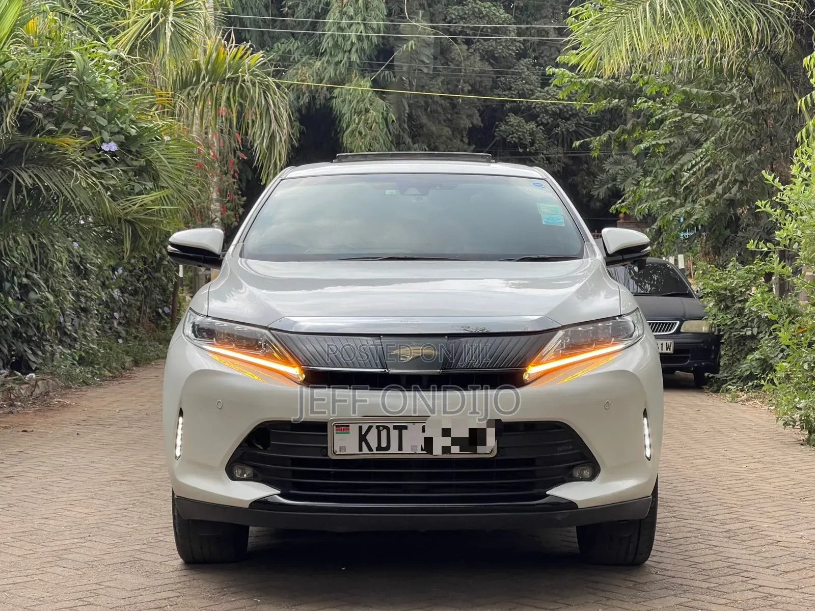 Toyota Harrier 2018 White