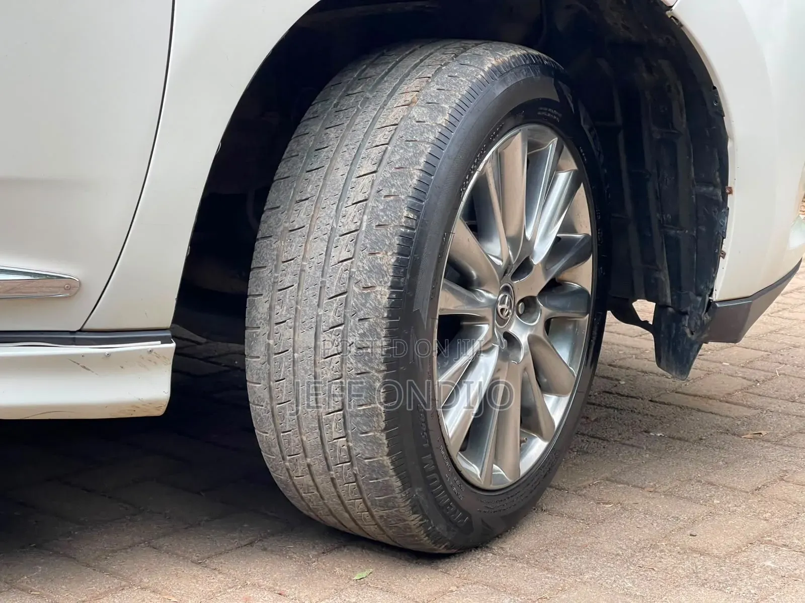 Toyota Harrier 2018 White