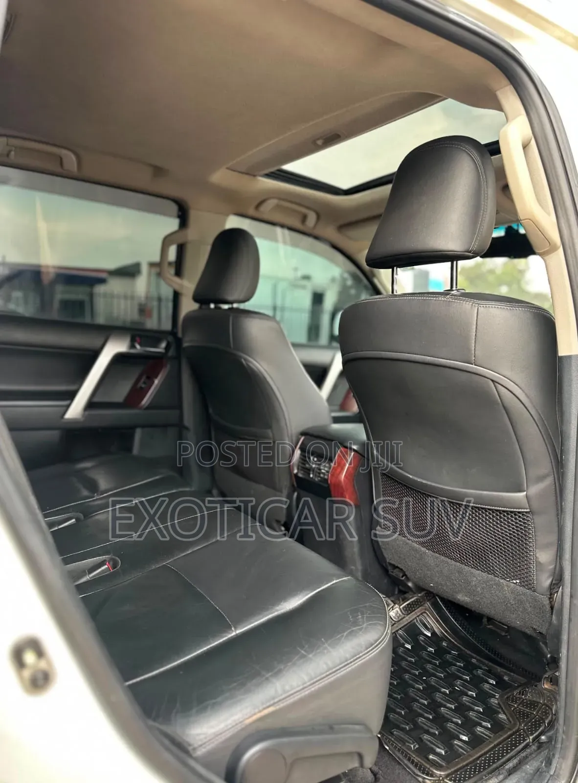 Toyota Land Cruiser Prado 2014 Off white
