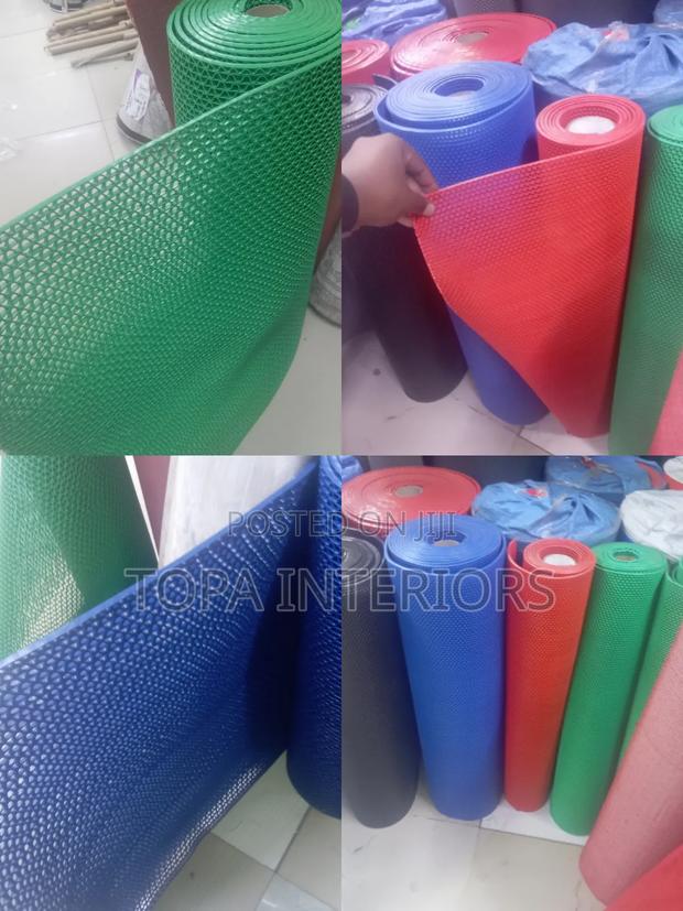 PVC Hollow Antislip Rubber Mats for Slippery Floors