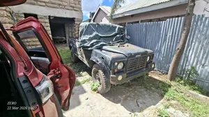 Land Rover Defender 1999 Green