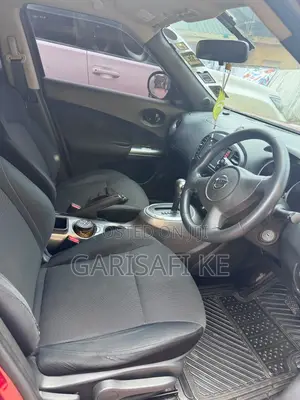 Nissan Juke S 2013 Maroon