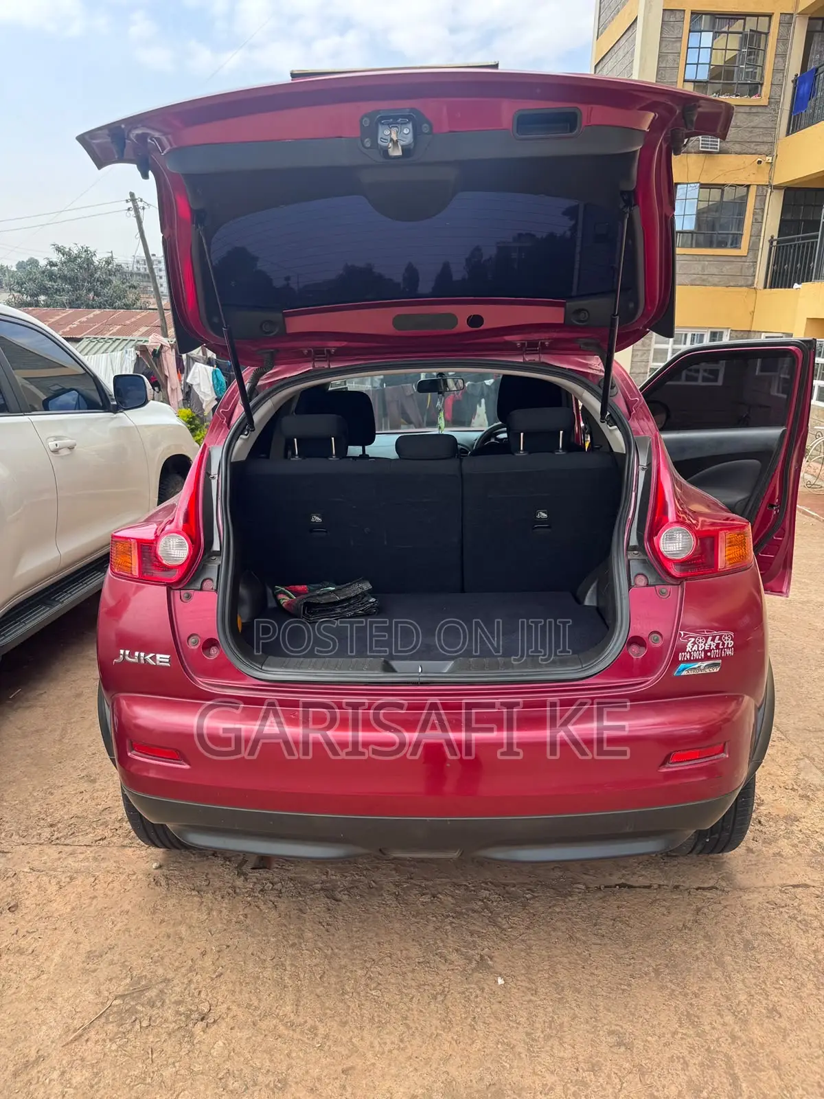Nissan Juke S 2013 Maroon