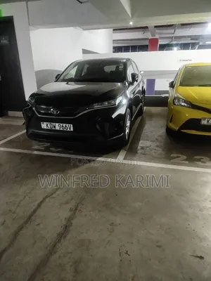 Toyota Harrier 2022 Black