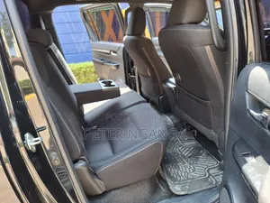 Toyota Hilux 2018 Black