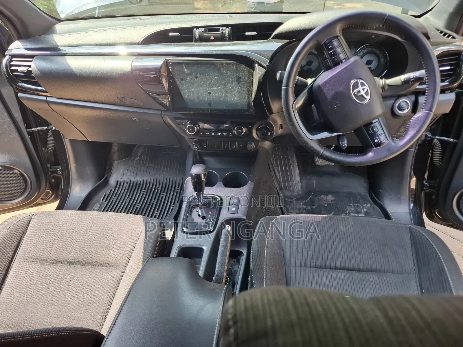 Toyota Hilux 2018 Black