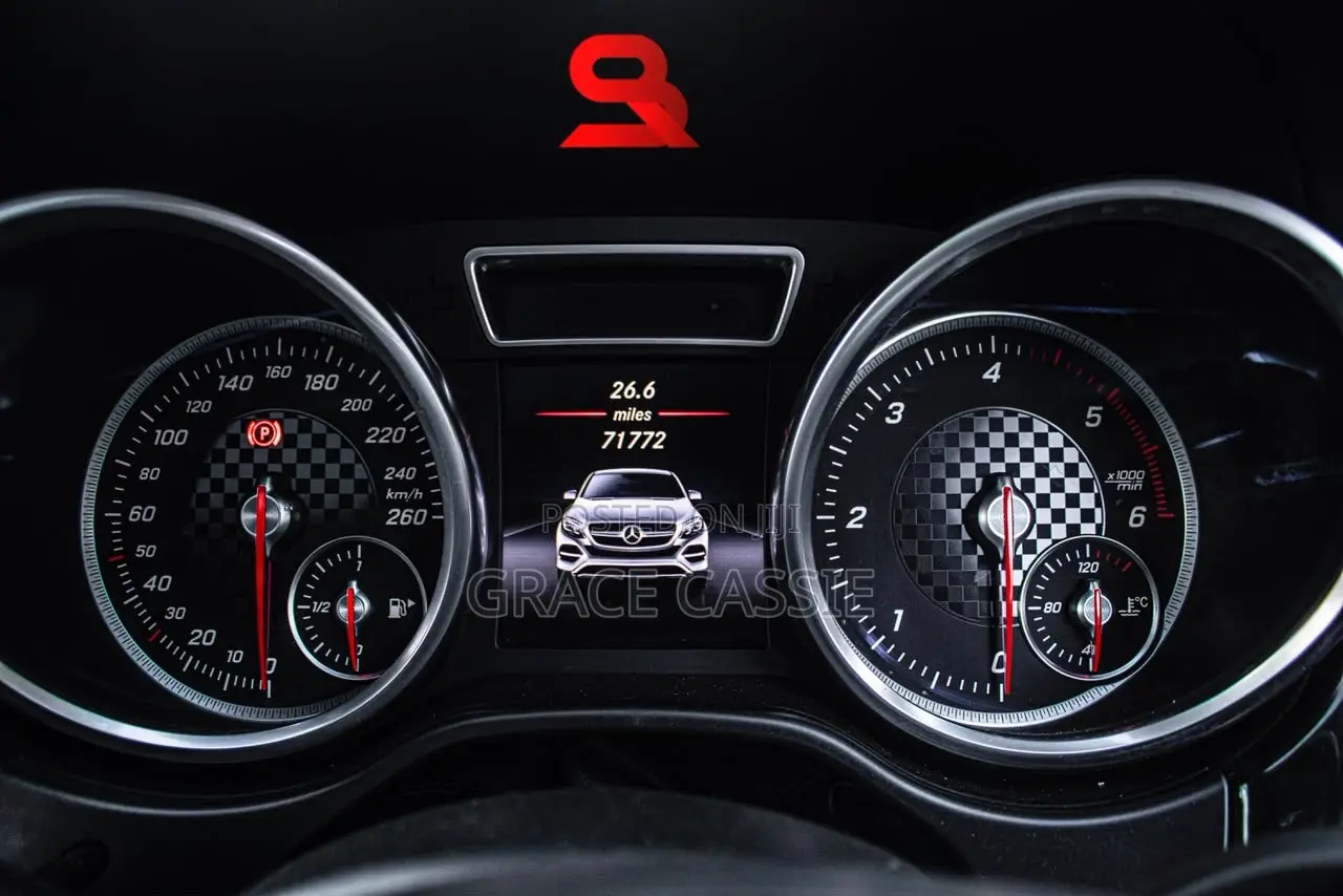 Mercedes-Benz GLE-Class 2017 White