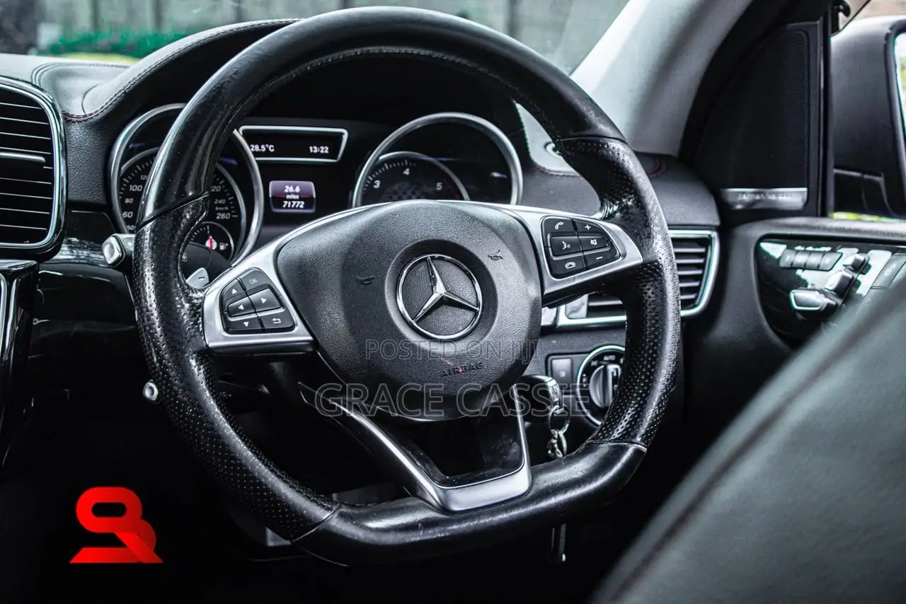 Mercedes-Benz GLE-Class 2017 White