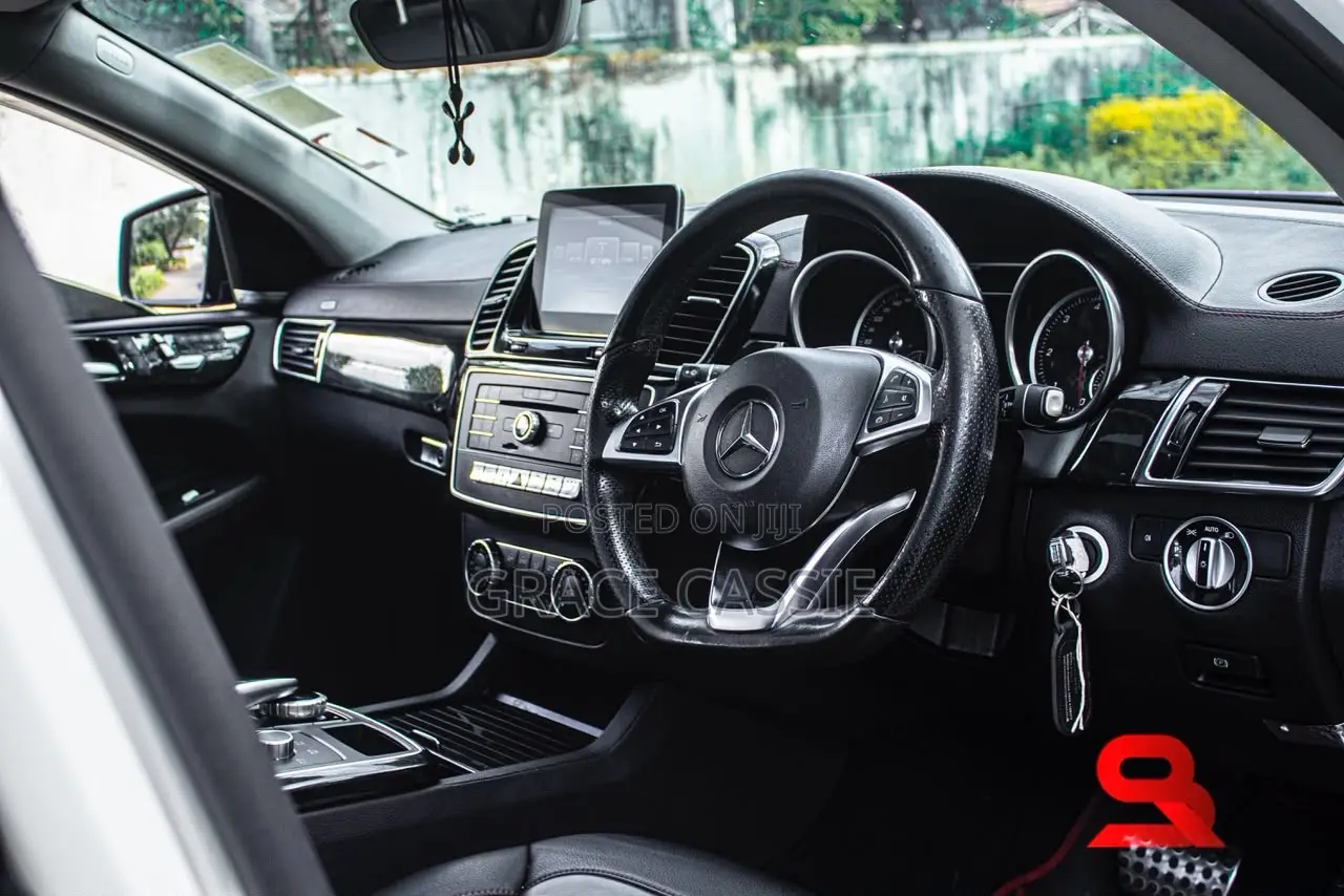 Mercedes-Benz GLE-Class 2017 White