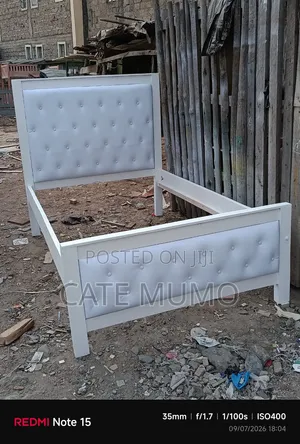 4 by 6 Chester Bed