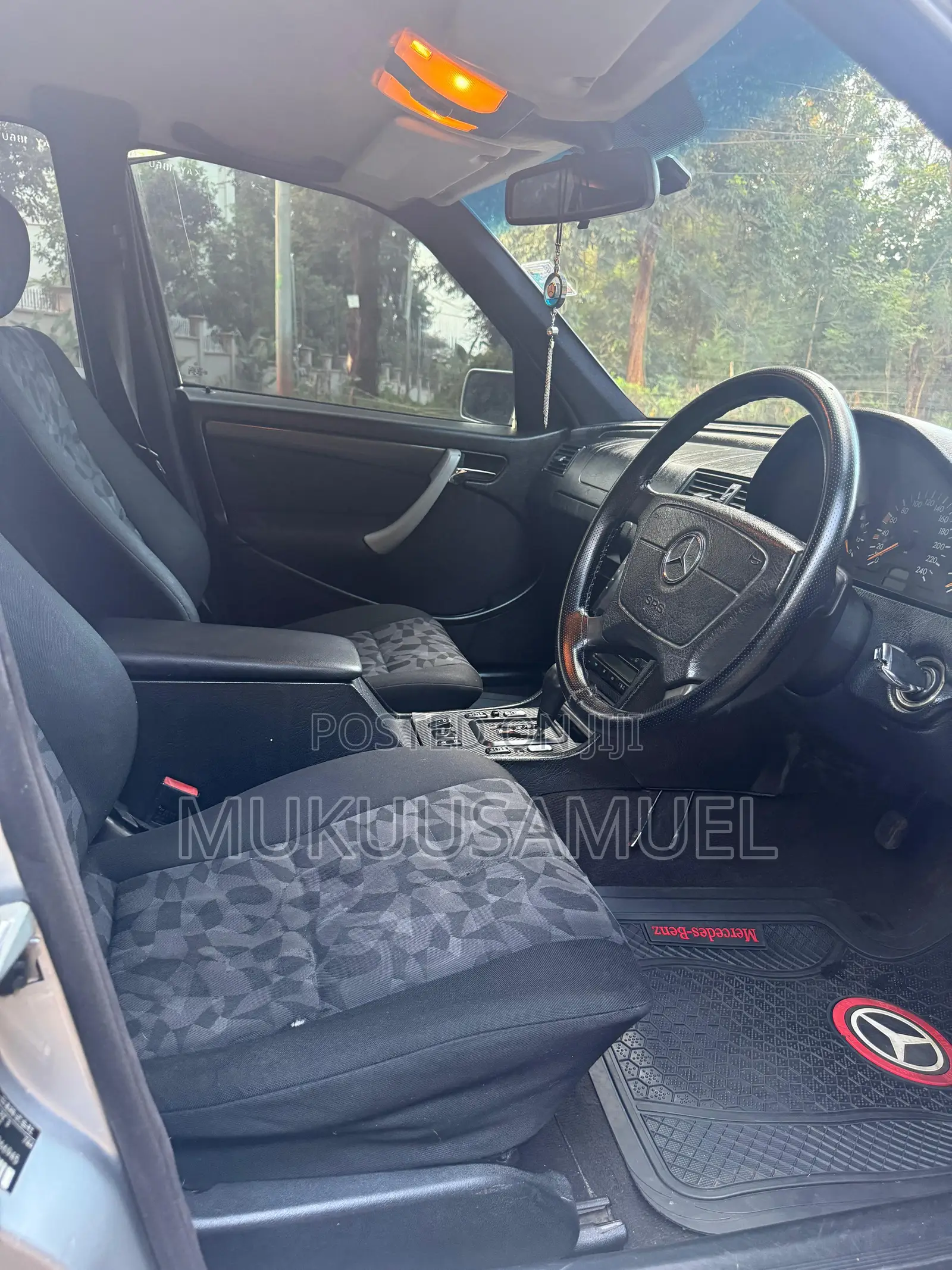 Mercedes-Benz C200 2000 Silver