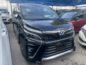 Toyota Voxy Hybrid V 2WD 7-Seater 2019 Black