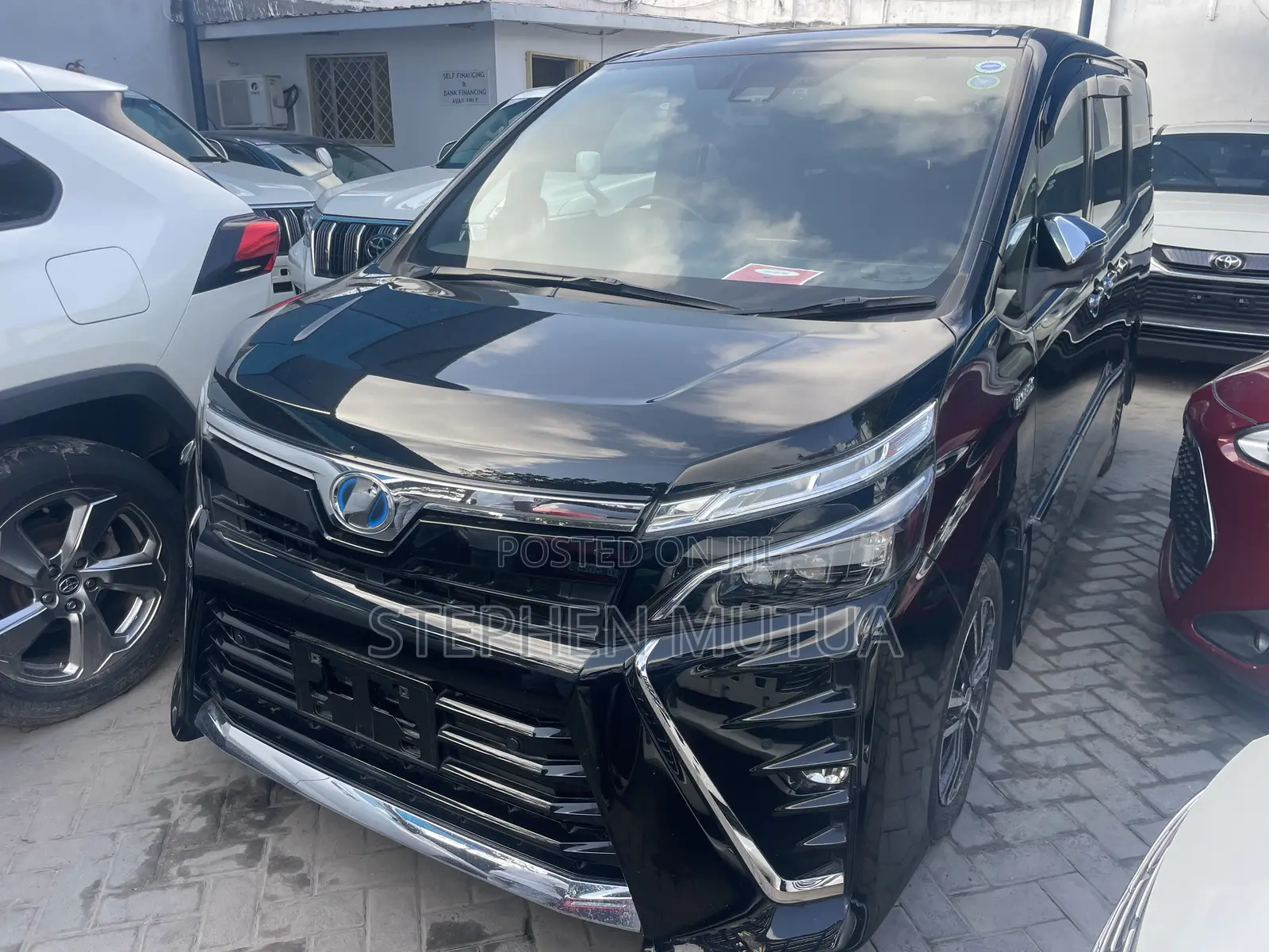 Toyota Voxy Hybrid V 2WD 7-Seater 2019 Black