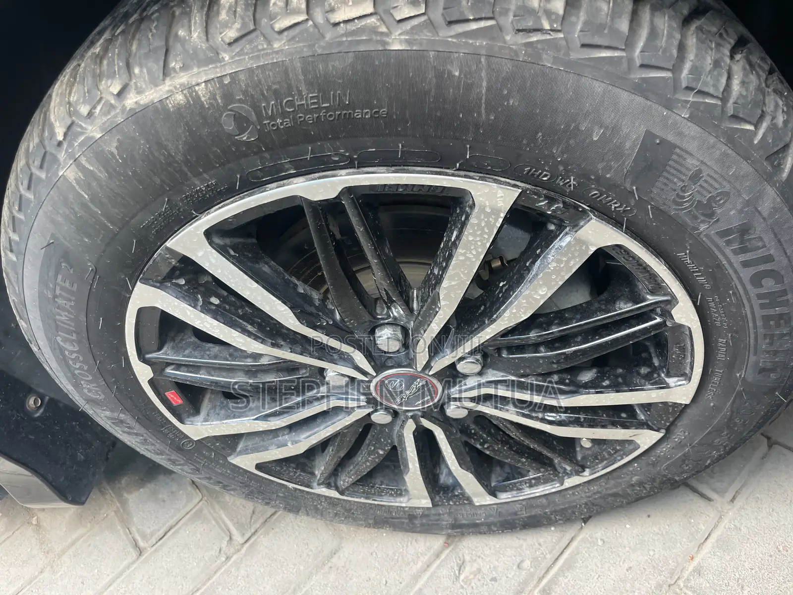 Toyota Voxy Hybrid V 2WD 7-Seater 2019 Black