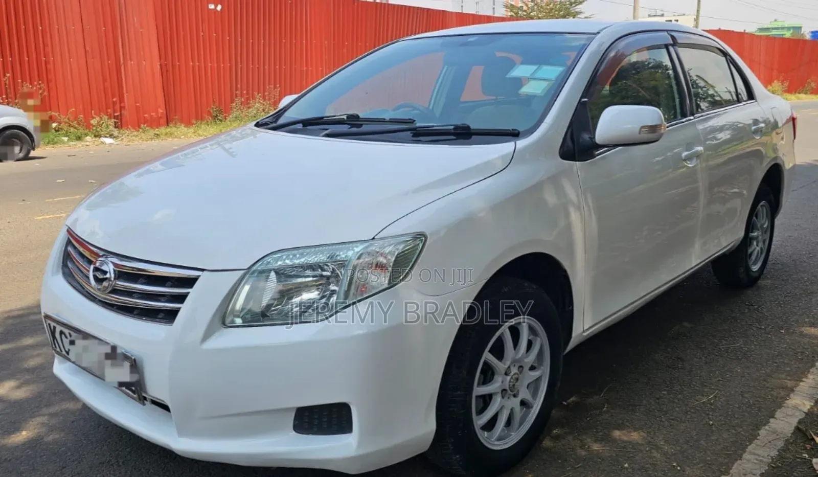 Toyota Axio 1.5 X 2WD 2012 White