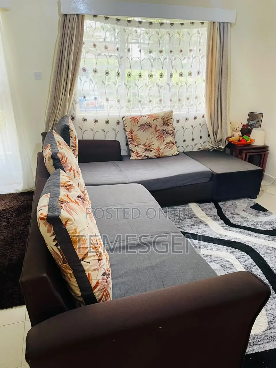 5-Seater L Shaped Couch Together With Side Table