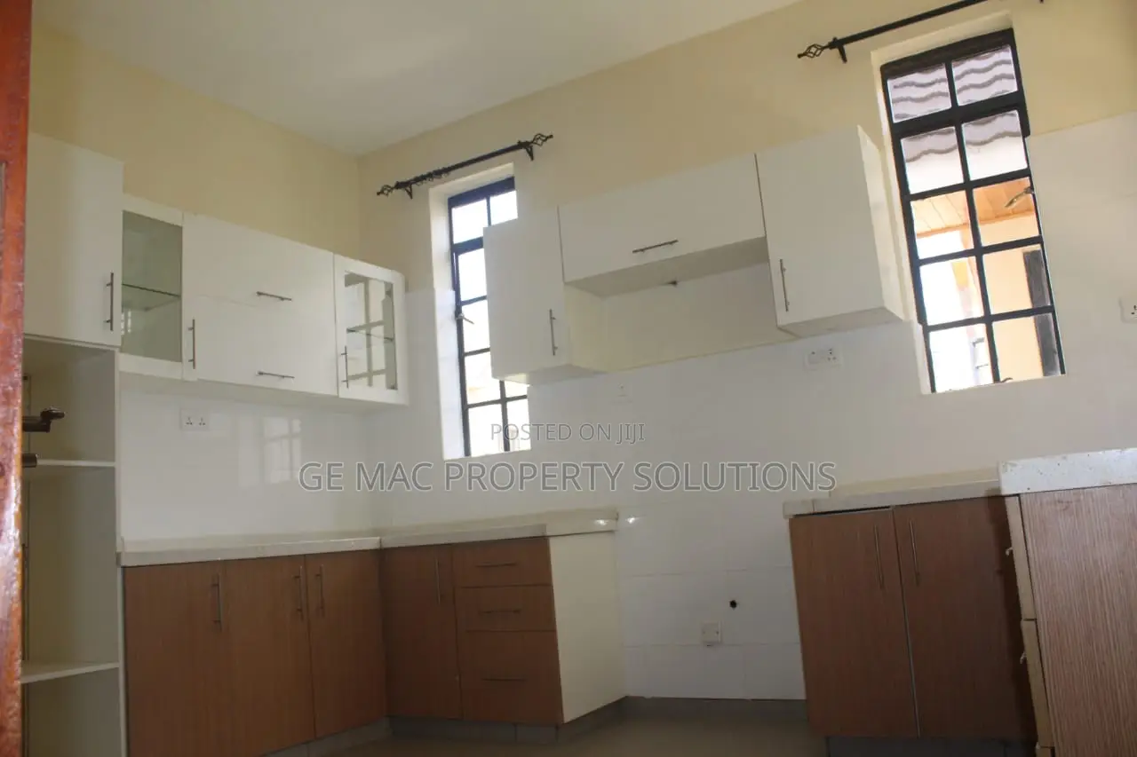 4bdrm House in Summer, Kiambu CBD for rent