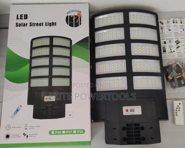 2400W Solar Street Light With Pole Bracket - thumbnail 2