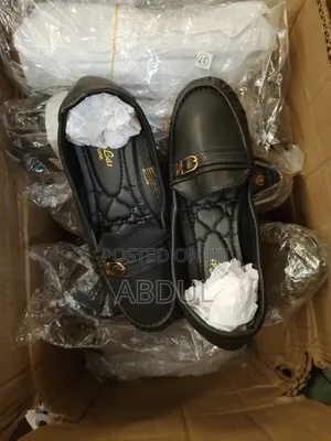Women's Classic Loafers – Elegant Everyday Comfort