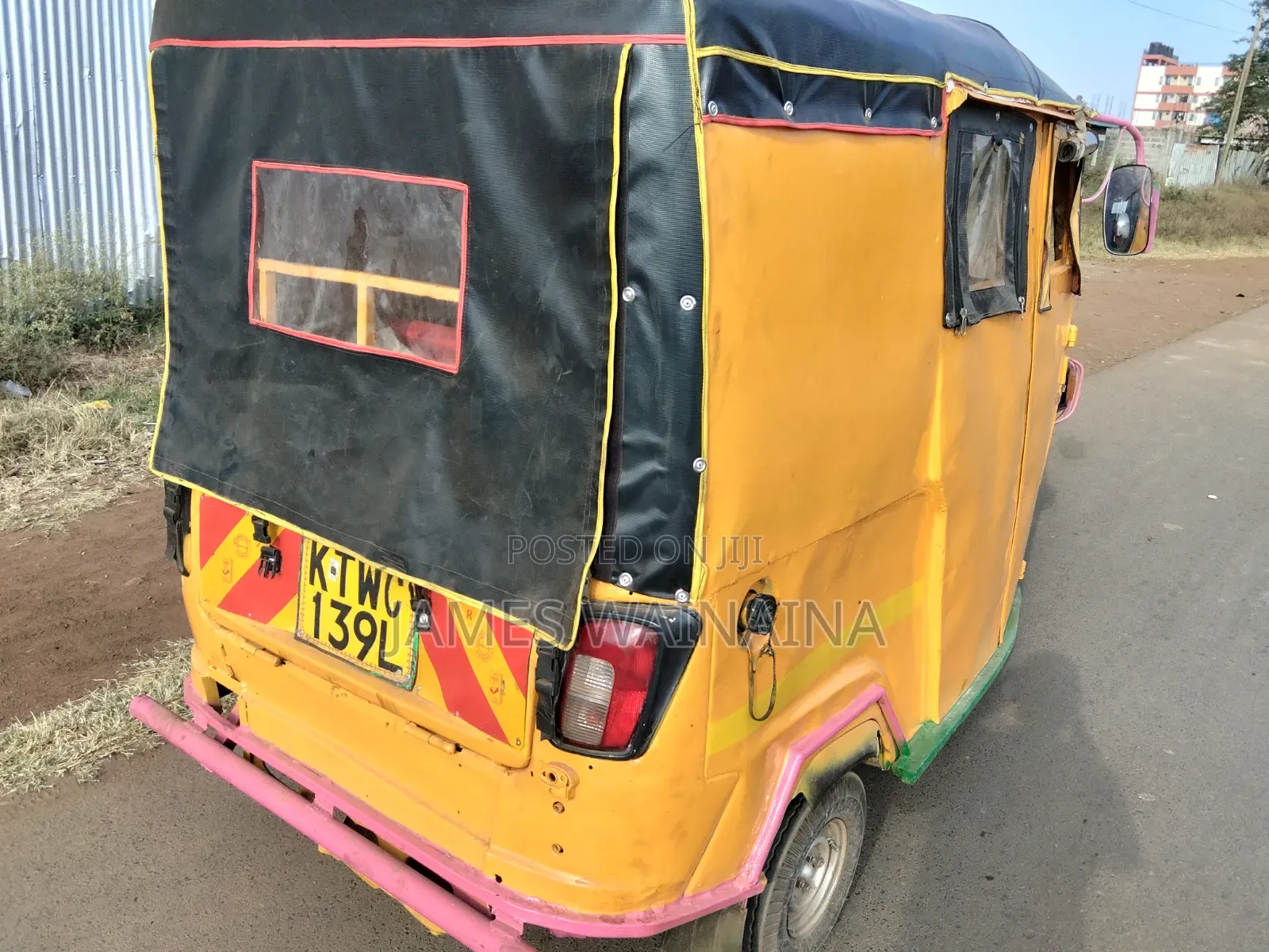 Piaggio Scooter 2022 Yellow