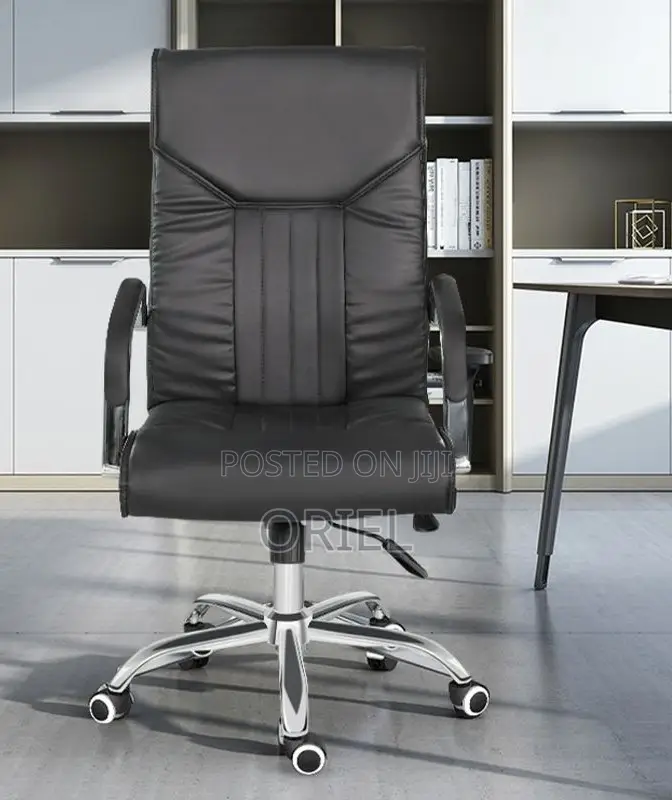 Office Chair : Sturdy Frame Executive Leather Visitor Office Chair