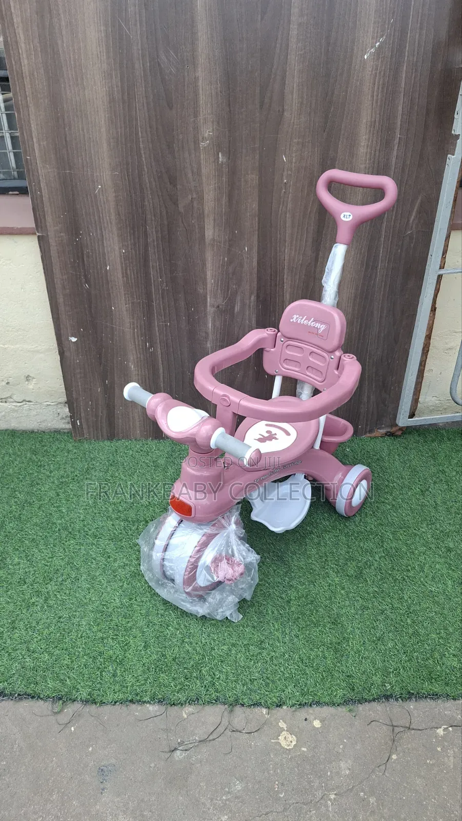 Luxury Toddler Tricycle With Safety Rail – Pink Blue