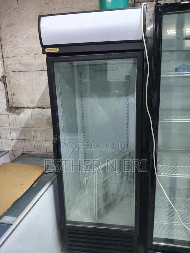 Staycold Display Counter Fridge 500litres - thumbnail 2
