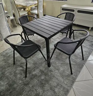 4-Seater Outdoor Set