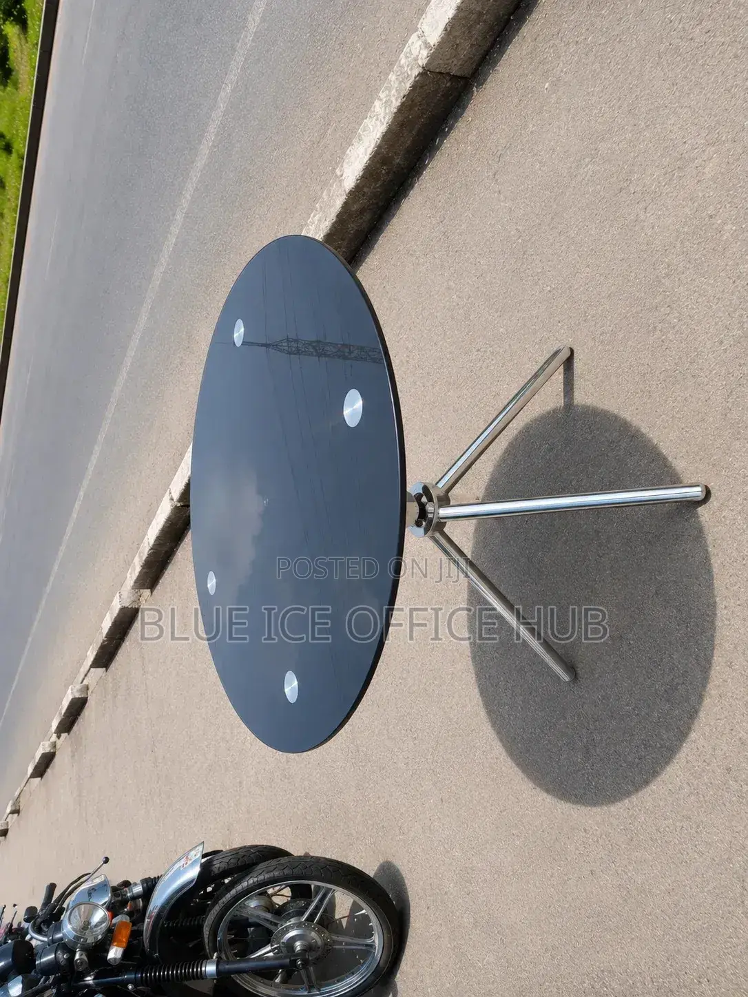Modern Round Glass Coffee Table